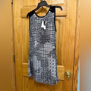 NWT Speechless size M black and white printed dress